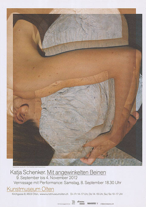 Katja Schenker, Mit angewinkelten Beinen, Kunstmuseum Olten