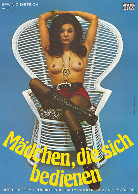 Mädchen, die sich bedienen